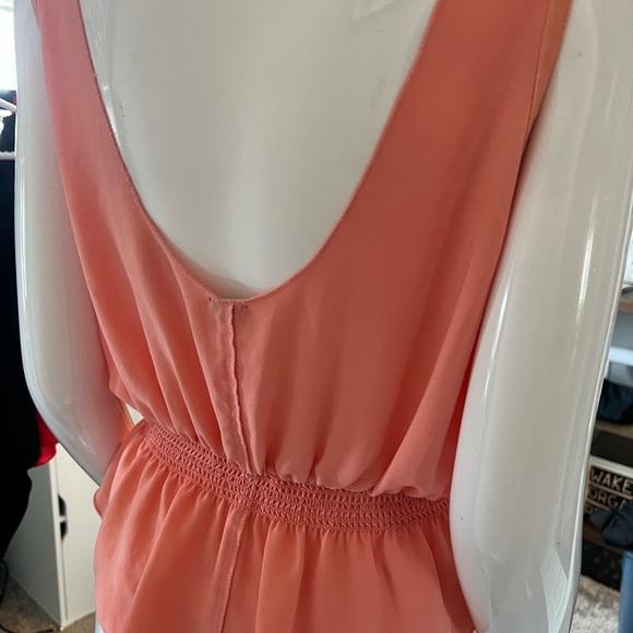 Aritzia tank Coral peplum - Picture 5 of 5